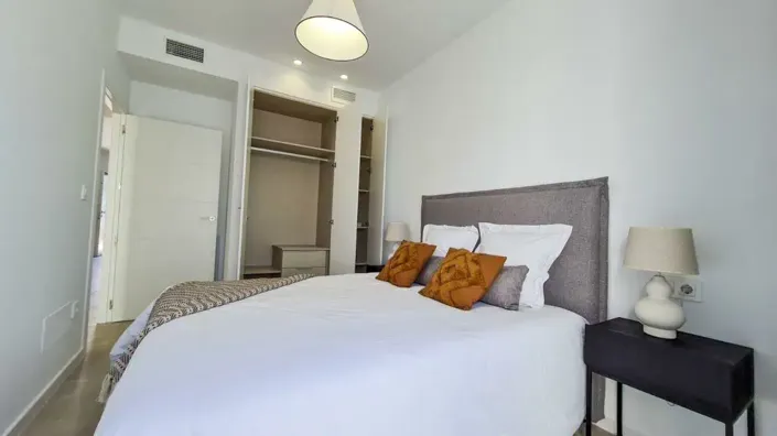 Image No.10-3 Bed Villa for sale