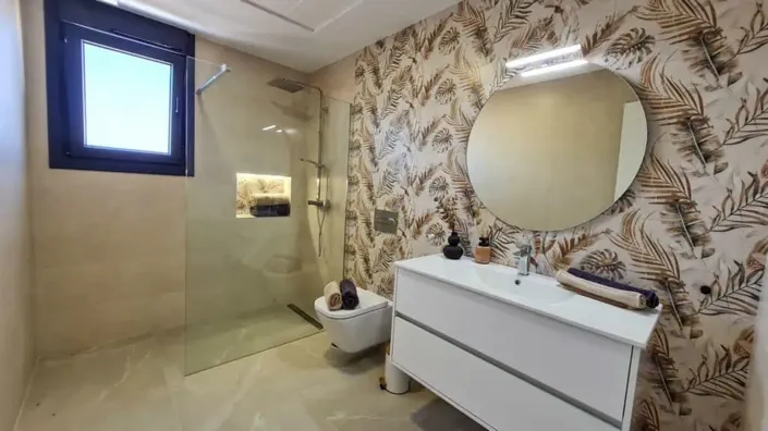 Image No.18-3 Bed Villa for sale