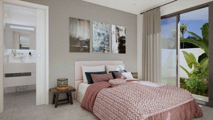 Image No.7-3 Bed Villa for sale