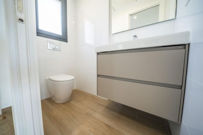 Image No.29-3 Bed Villa for sale