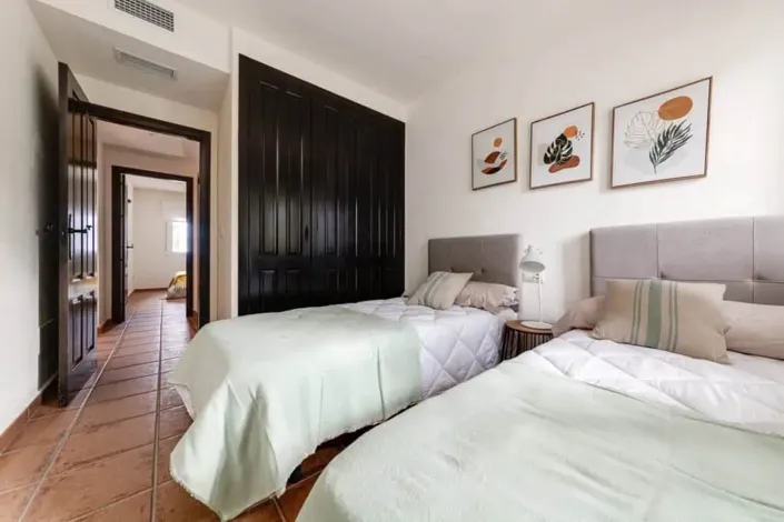 Image No.14-3 Bed Villa for sale