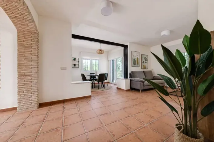 Image No.9-3 Bed Villa for sale