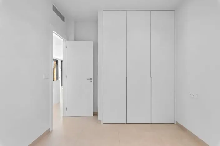 Image No.19-3 Bed Penthouse for sale