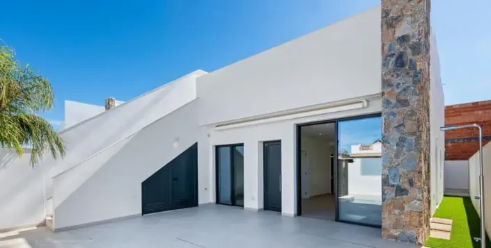 Image No.26-3 Bed Penthouse for sale