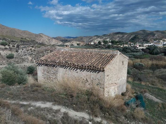 Image No.1-4 Bed Village House for sale