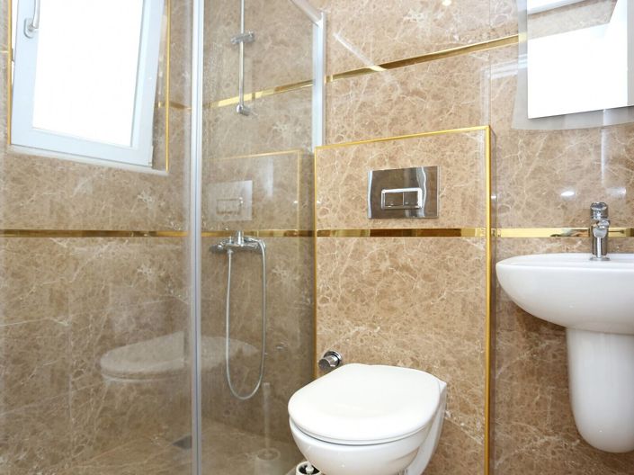 Image No.23-3 Bed Apartment for sale