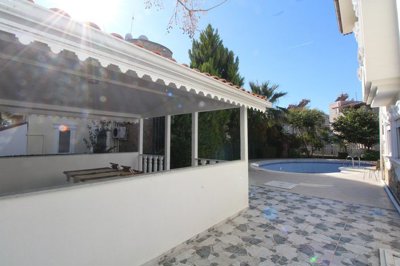 Exterior 9