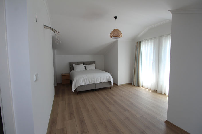 Image No.23-4 Bed House/Villa for sale