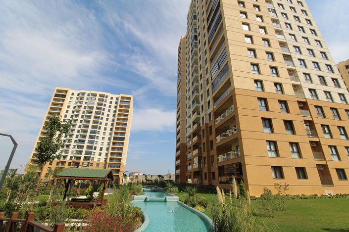 Image No.4-4 Bed Apartment for sale