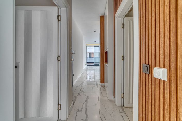 Image No.21-1 Bed Apartment for sale