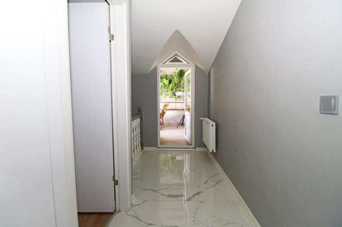 Image No.44-5 Bed Apartment for sale