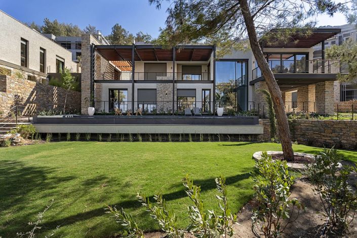 Image No.13-4 Bed Apartment for sale