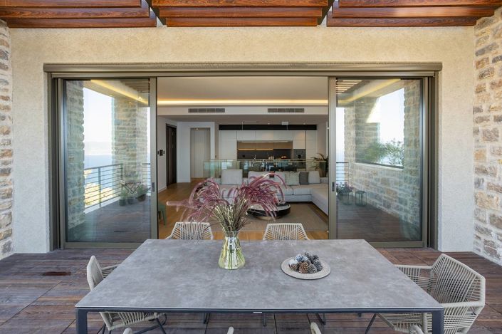 Image No.18-4 Bed Apartment for sale