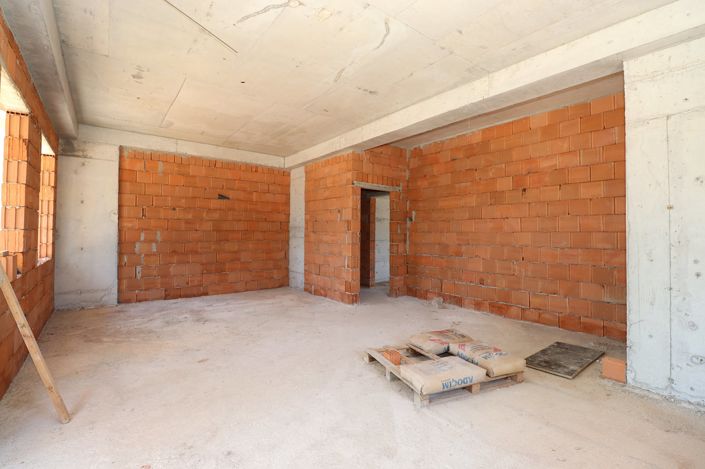 Image No.47-4 Bed Apartment for sale