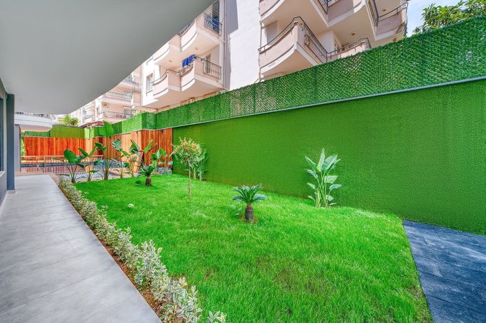 Image No.20-3 Bed Apartment for sale