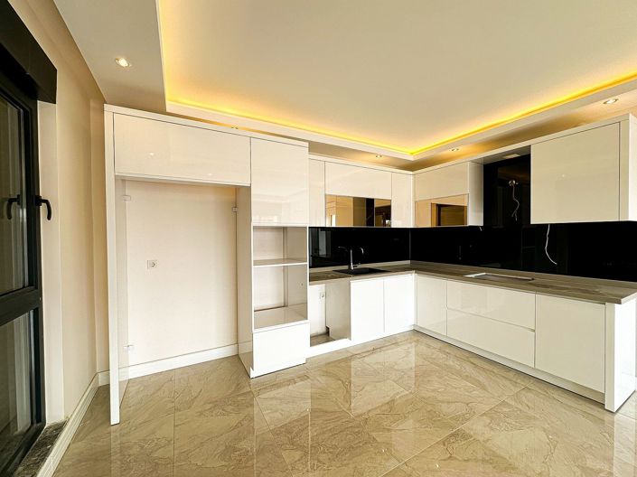 Image No.27-2 Bed Apartment for sale