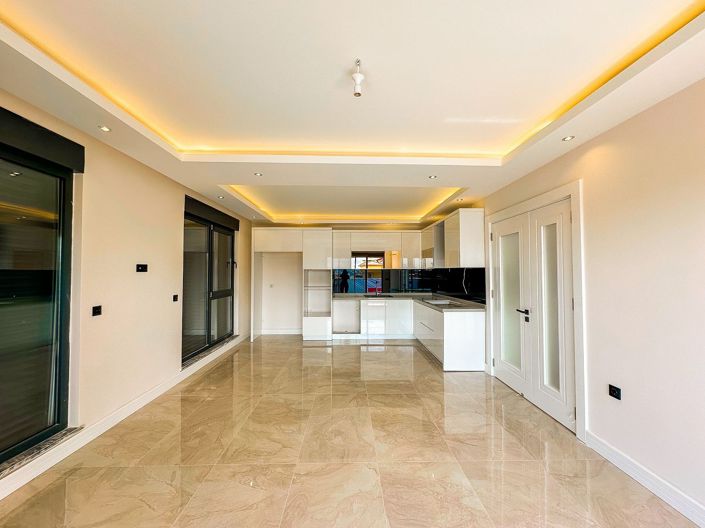 Image No.28-2 Bed Apartment for sale