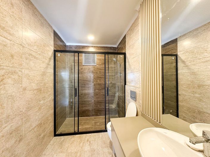 Image No.37-3 Bed Apartment for sale