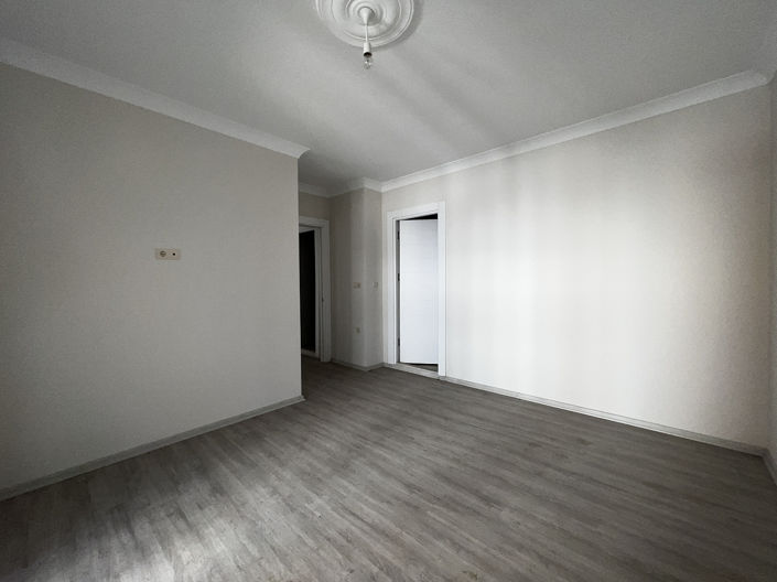 Image No.28-3 Bed Apartment for sale