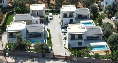 Exterior 3