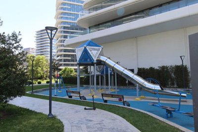Exterior 12