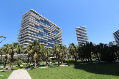 Exterior 10