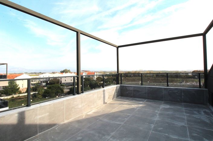 Image No.25-4 Bed Apartment for sale