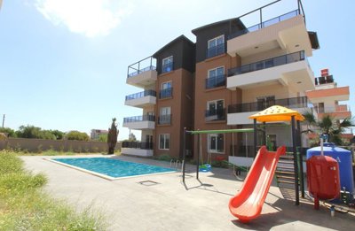 Exterior 4
