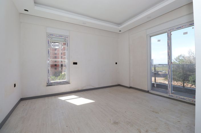 Image No.21-2 Bed Apartment for sale