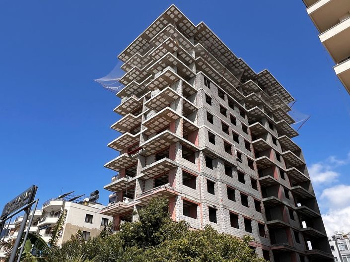 Image No.26-4 Bed Apartment for sale