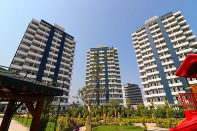 Exterior 1