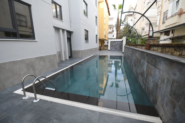 Image No.2-4 Bed Apartment for sale