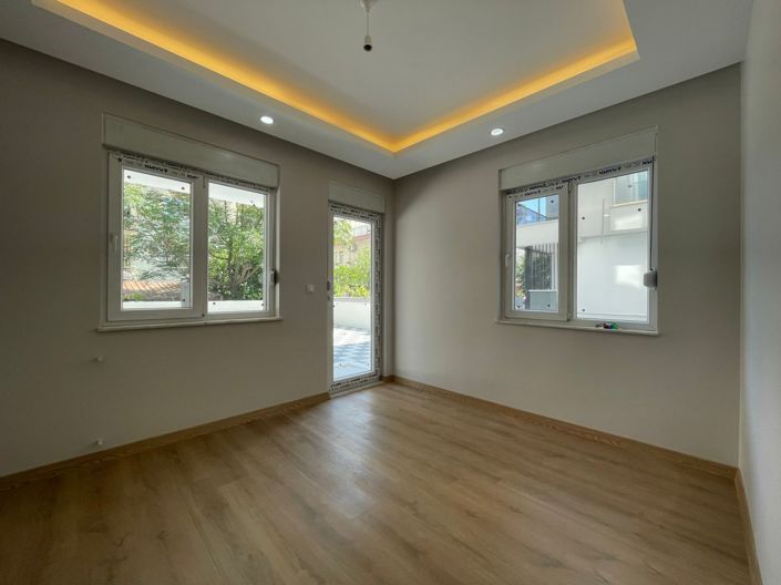 Image No.21-2 Bed Apartment for sale