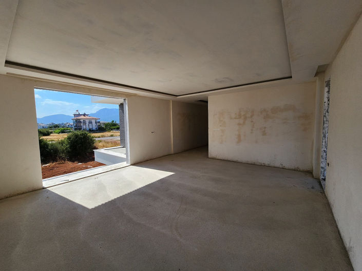 Image No.20-5 Bed House/Villa for sale