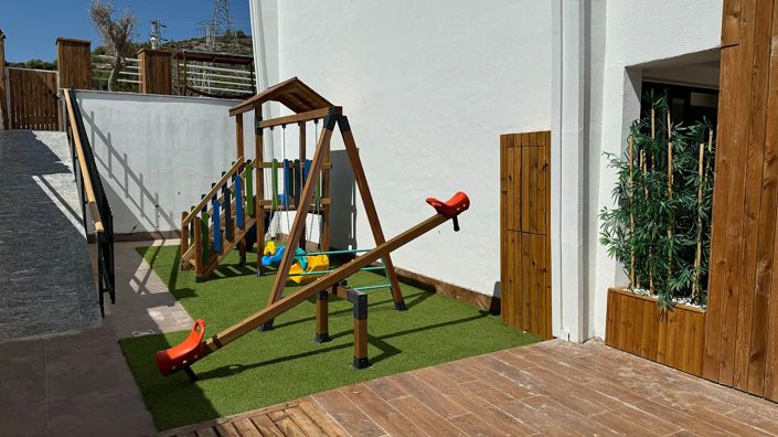 Image No.14-5 Bed Apartment for sale