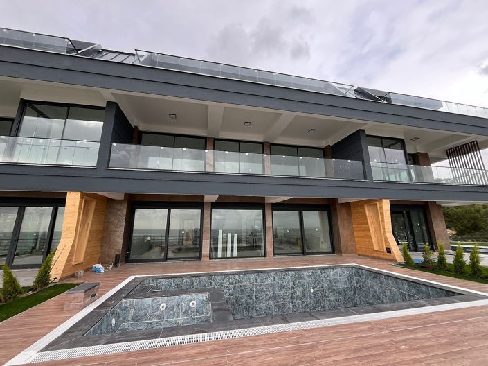 Image No.5-4 Bed House/Villa for sale