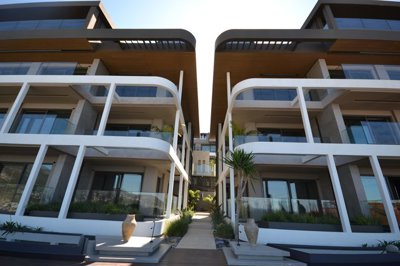 Exterior 7