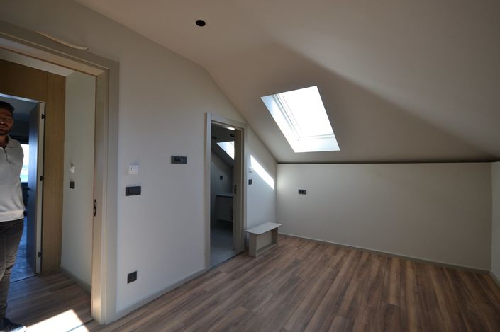 Image No.21-2 Bed Apartment for sale