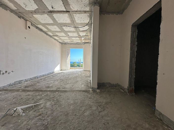 Image No.20-1 Bed Apartment for sale