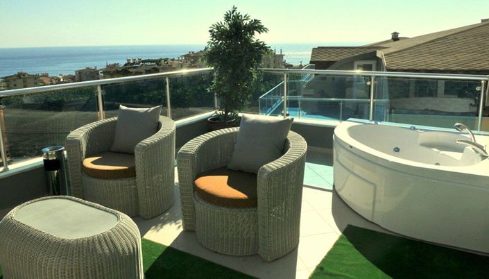 Image No.31-5 Bed Apartment for sale