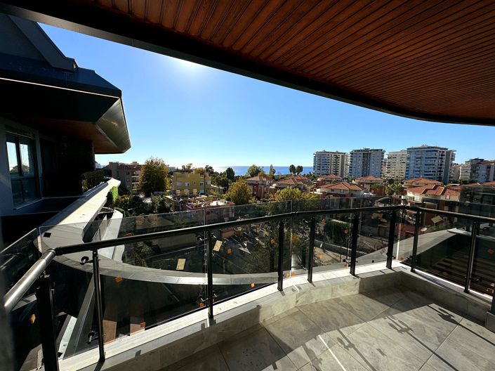 Image No.10-2 Bed Apartment for sale