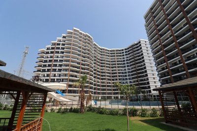 Exterior 1