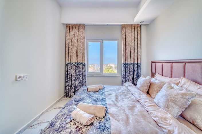 Image No.33-1 Bed Apartment for sale