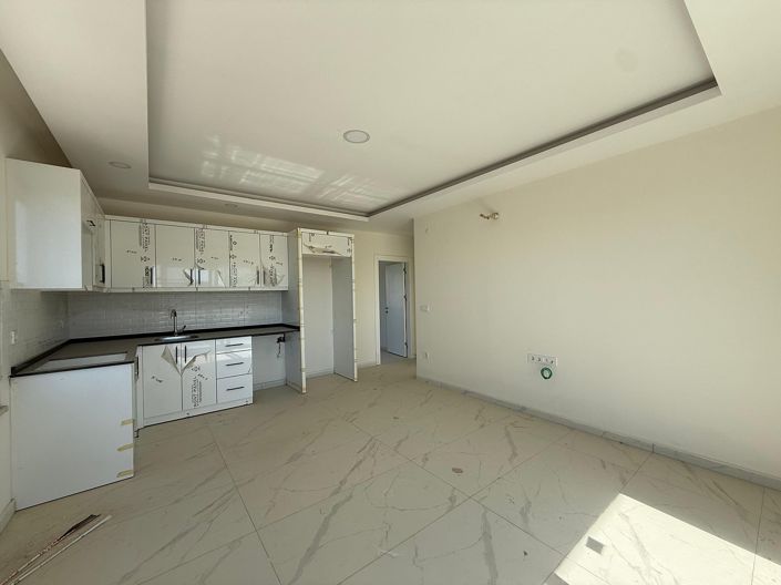 Image No.9-5 Bed Apartment for sale