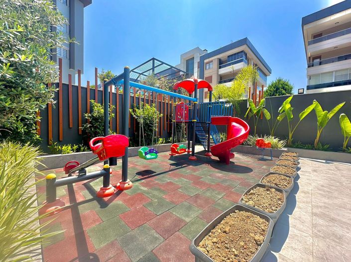 Image No.7-4 Bed Apartment for sale