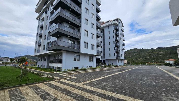 Image No.9-3 Bed Apartment for sale