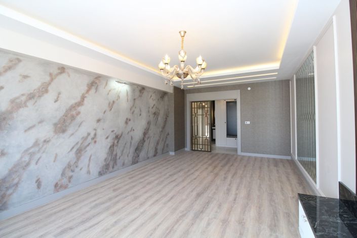 Image No.6-4 Bed Apartment for sale