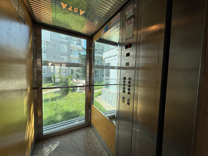 Image No.10-2 Bed Apartment for sale