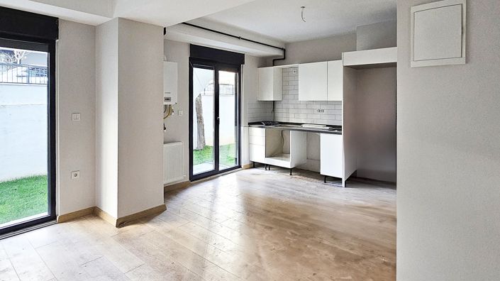 Image No.8-3 Bed Apartment for sale