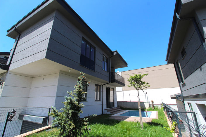 Image No.9-4 Bed House/Villa for sale